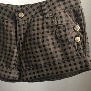 Closet Clear Out! ✂️   CHECKERED • S H O R TS